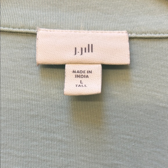 J. Jill Light Green Women's Casual Button-Down Shirt Size Large - Picture 3 of 7